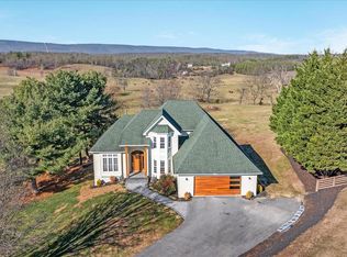 199 Meeting House Dr, Winchester, VA 22602