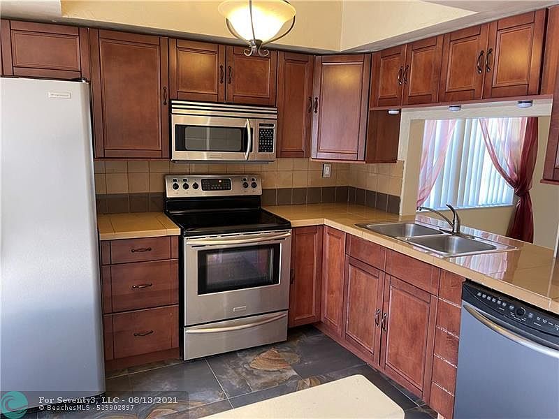 1st image of 6466 Pinehurst Cir E #A27