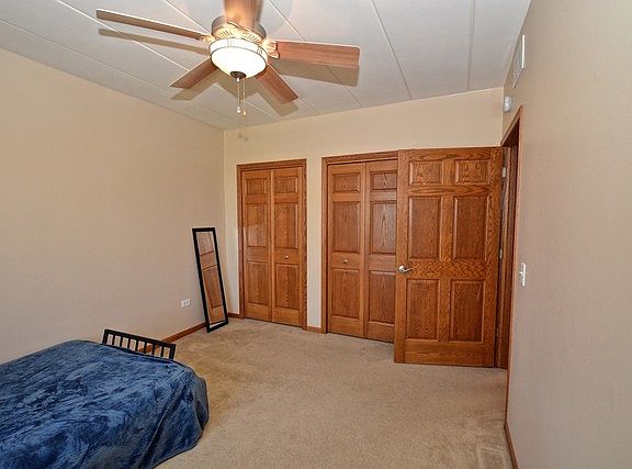 5th image of 11131 Waters Edge Dr Unit 2B
