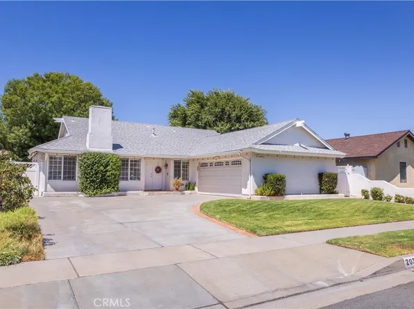 20357 Fairweather St, Santa Clarita, CA 91351