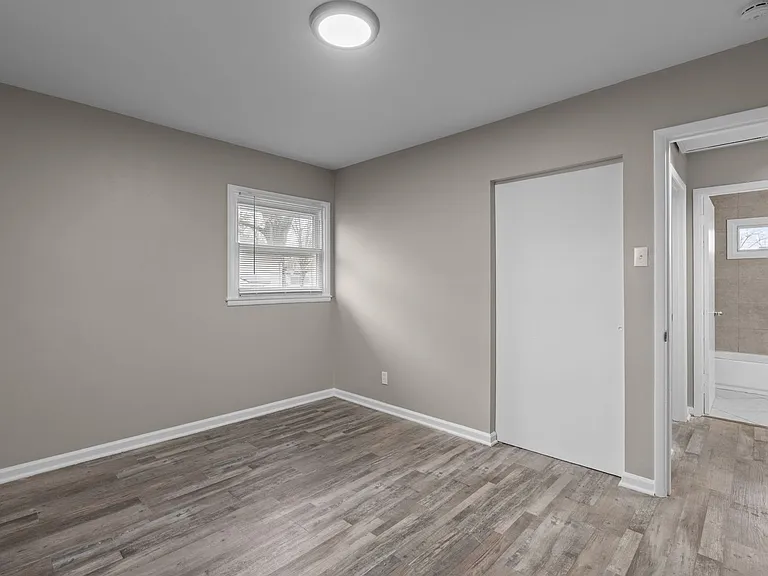 10518 Gretna Cir — Photo 19