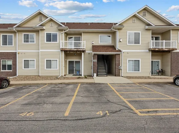 1960 Rockford Rd SW Unit 45, Cedar Rapids, IA 52404