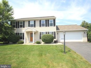131 Village Square Dr, Marietta, PA 17547