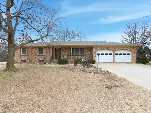 19836 W Amity Ct #C, Goddard, KS 67052