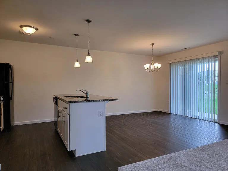 30 Howard Dr — Photo 9