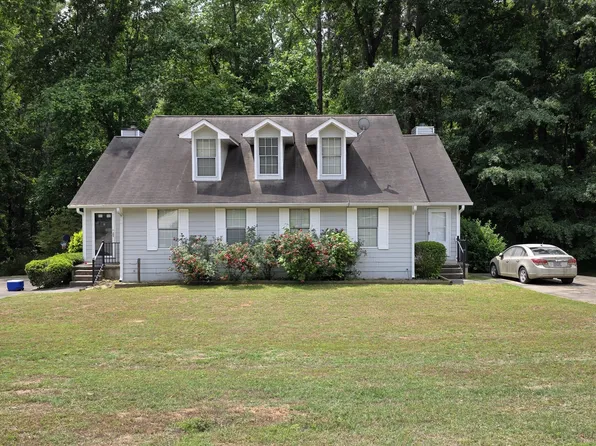 225 Handley Ct, Tyrone, GA 30290