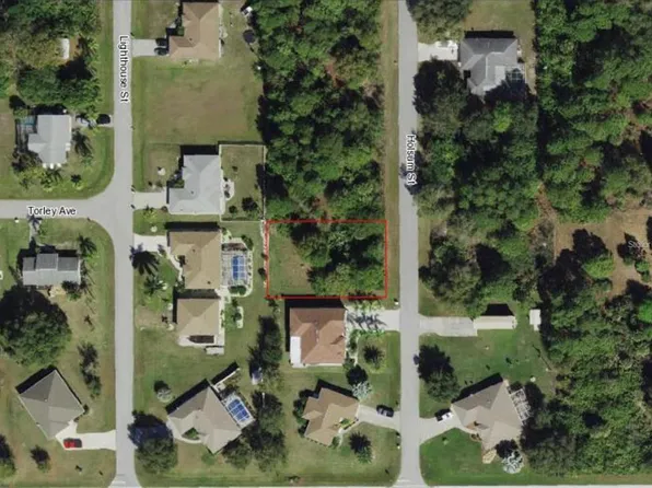 7239 Holsum St #16, Englewood, FL 34224
