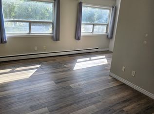 21 Stirling Ave S #14, Kitchener, ON N2G 3N6
