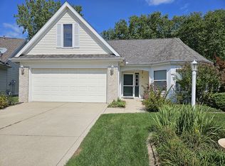 568 Lantern Walk, Valparaiso, IN 46385