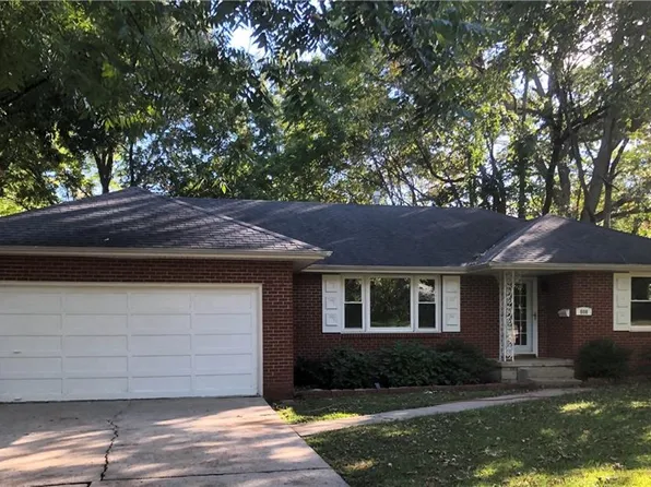600 Christopher St, Warrensburg, MO 64093