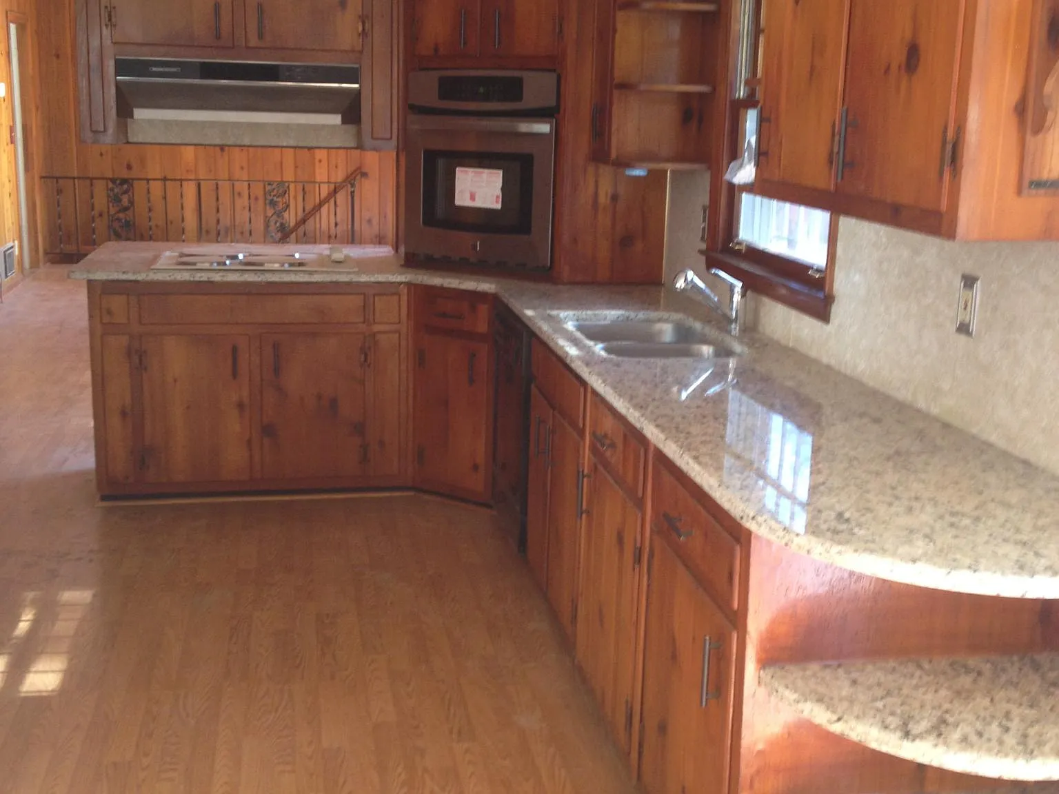 1065 Pleasant Hill Rd — Photo 2