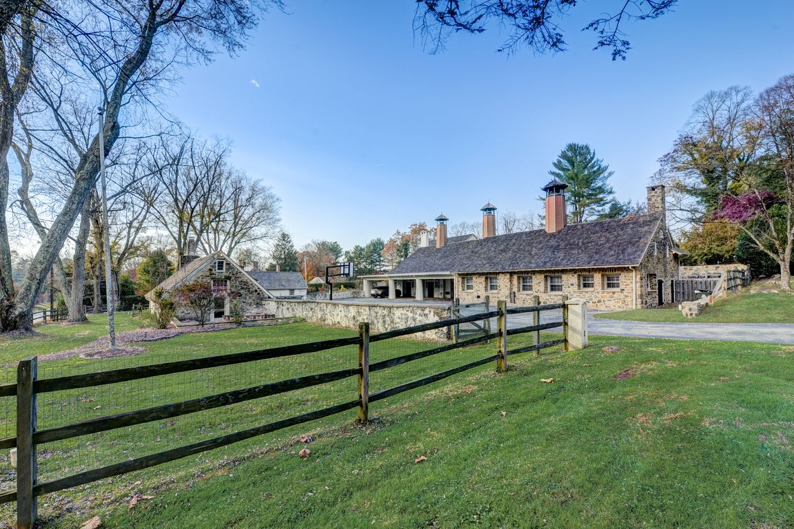 4109 Goshen Rd, Newtown Square, PA 19073 MLS PADE2056656 Zillow