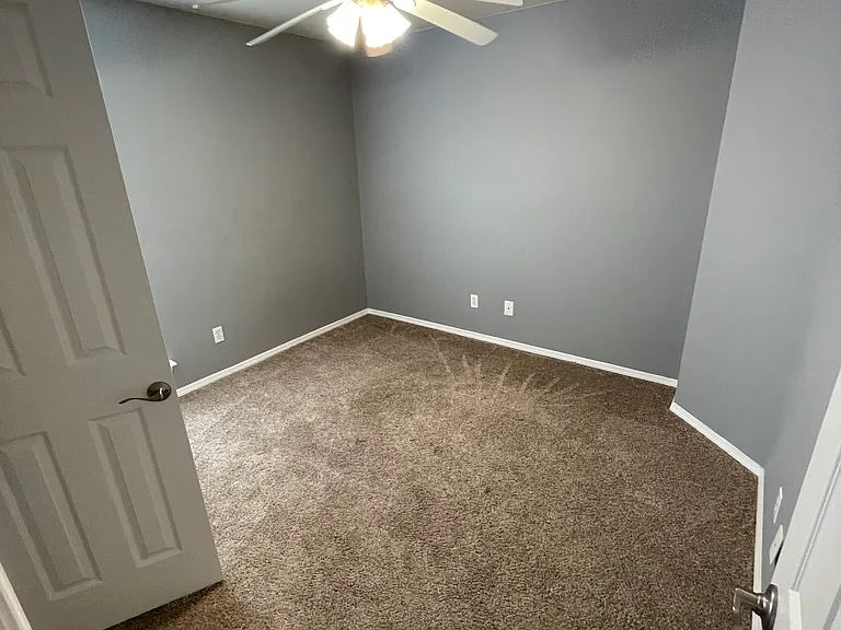 24250 S Montgomery Dr — Photo 18