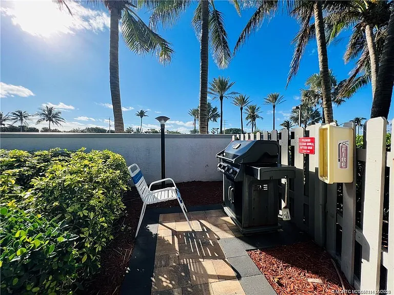 8880 S Ocean Dr #402 — Photo 71
