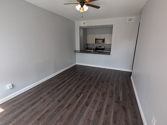 2nd image of 3847 Folsom Ave #1F