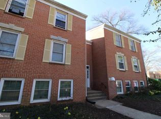 884 Quince Orchard Blvd, Gaithersburg, MD