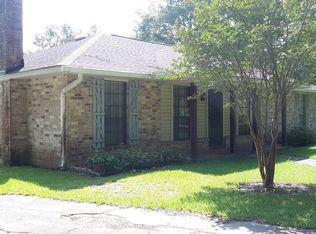 12058 Roundsaville Rd, Baton Rouge, LA 70818