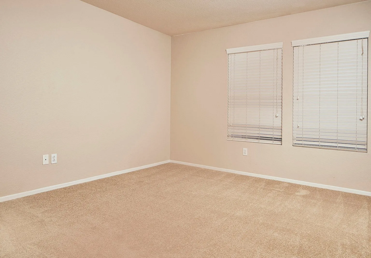 Alta Vista Apartments — Photo 3