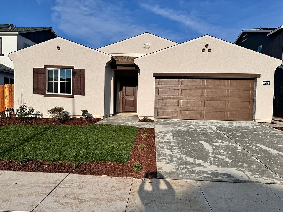 1st image of 534 Bedfordshire Dr #534