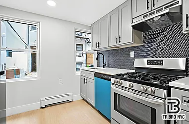 425 East 12th Street