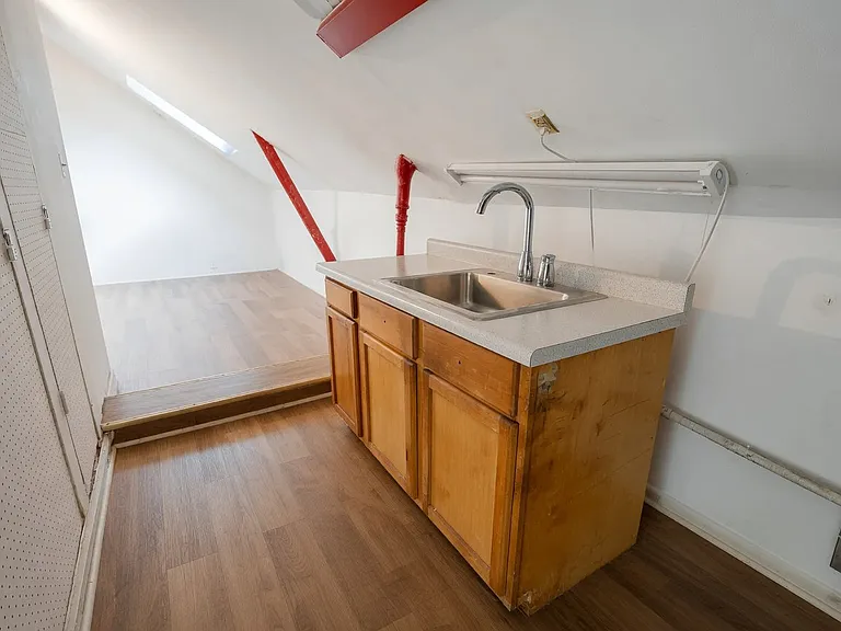 1228 N Cleaver St #3R — Photo 4