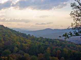 124 Dalya Rd, Swannanoa, NC 28778