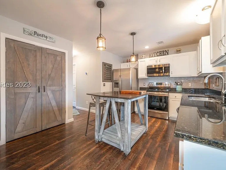 21 Pine Forest Dr — Photo 8