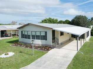 937 Hyacinth Cir, Barefoot Bay, FL 32976