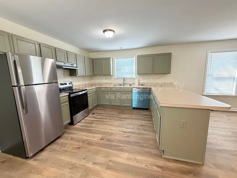 504 Dunbar St SW — Photo 7