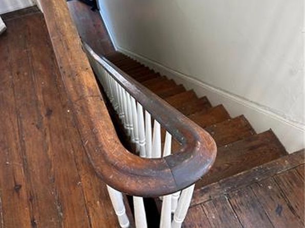 727 Esplanade Ave #203