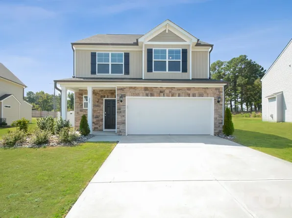 225 Highview Dr, Benson, NC 27504