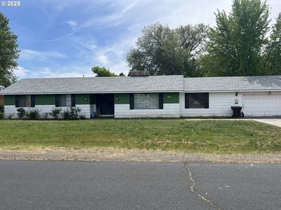 975 W Olive Ave, Hermiston, OR, 97838
