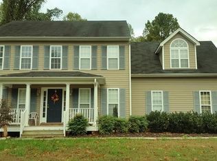 369 Oxford Ln, King William, VA 23086