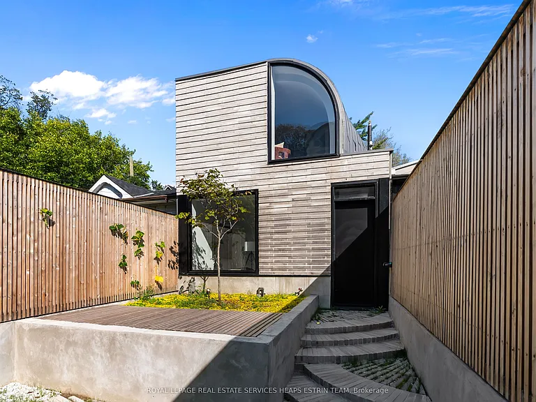 44 Foxley St — Photo 31