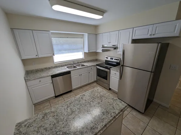 4506 Highland Ln, Lakeland, FL 33813