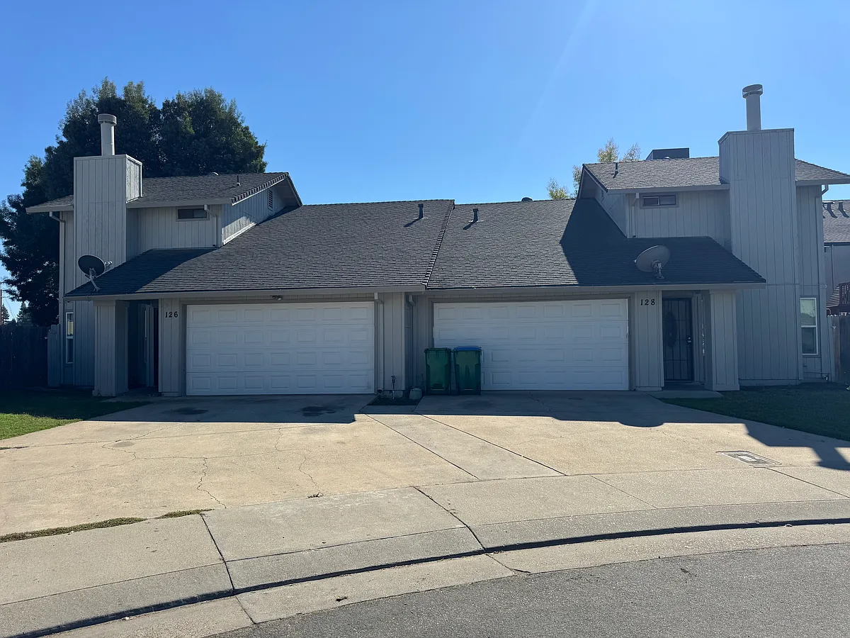 Building Photo - 126 Adobe Ct
