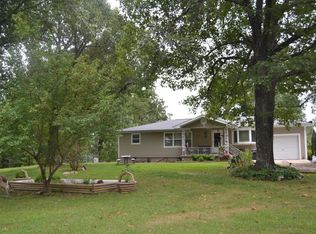 14708 County Road 7990, Bakersfield, MO 65609
