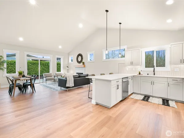 3993 Gentlebrook Lane #7, Bellingham, WA 98226