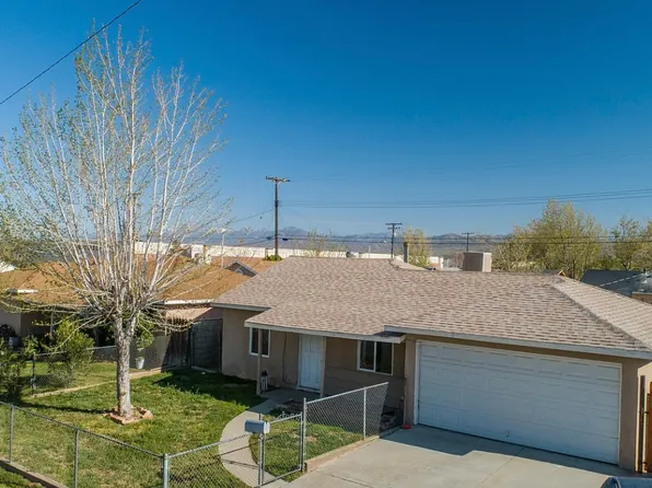 262 E Avenue P1, Palmdale, CA 93550