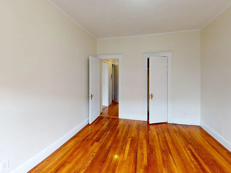 1810 Commonwealth Ave #118 — Photo 5
