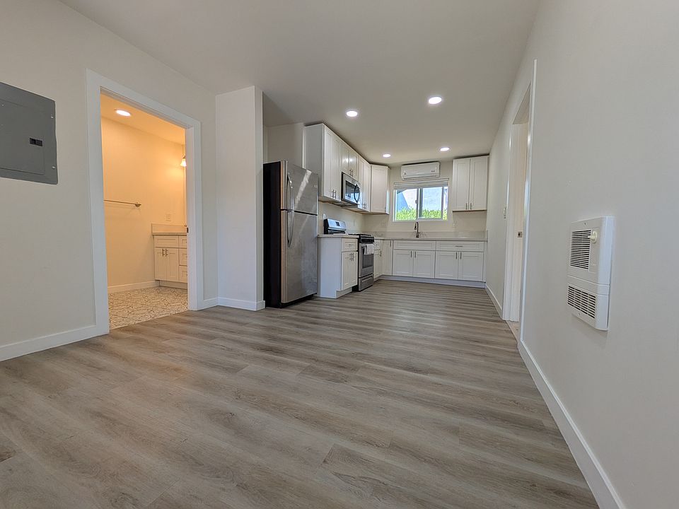 1st image of 3812 46th St #3812