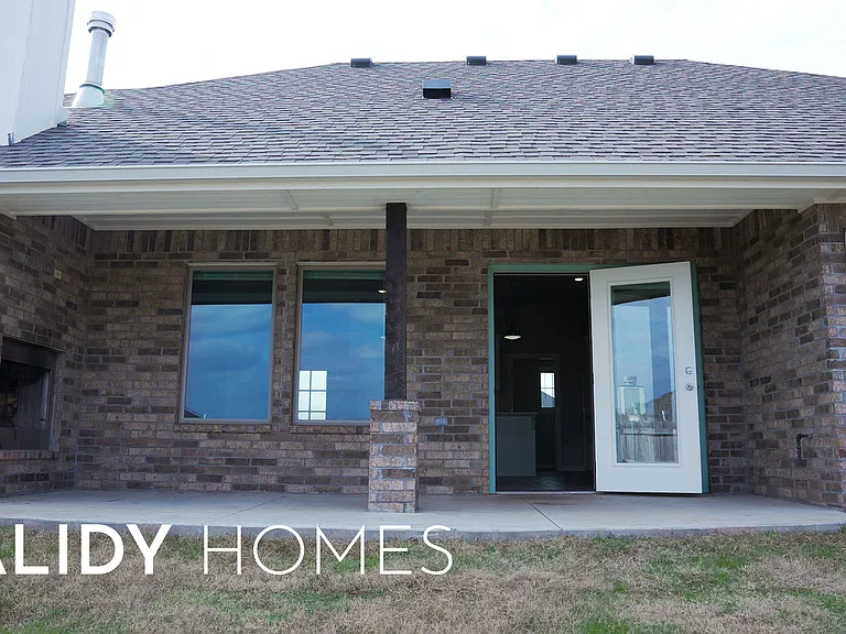 5216 Bing Cir — Photo 39