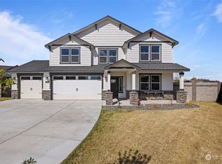 2685 Meridian Ct, West Richland, WA 99353