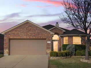 10901 Emerald Park Ln, Haslet, TX 76052