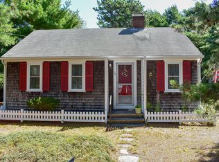 128 Captain Chase Rd, Dennis Port, MA 02639