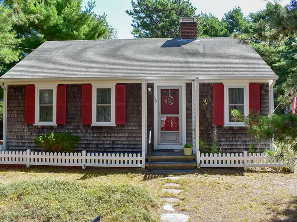 128 Captain Chase Road, Dennis Port, MA 02639