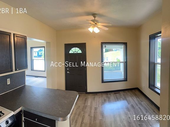 2nd image of 427 Leonard St NE