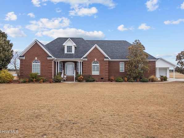 6011 Waters Edge Drive, Grifton, NC 28530