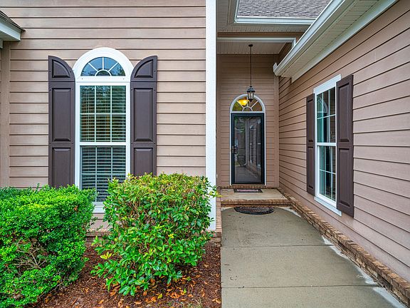 3rd image of 4120 Chastain Drive