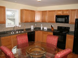 1230 Montrose Ave, Morgantown, WV 26505